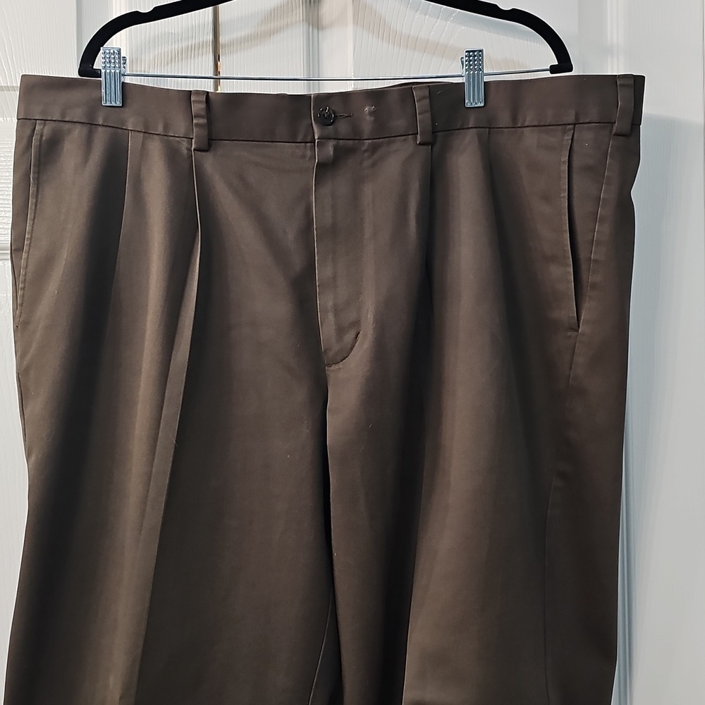 Nordstrom Men's Wrinkle Free Smartcare Dark Brown Pleated 42W X 32L Trousers